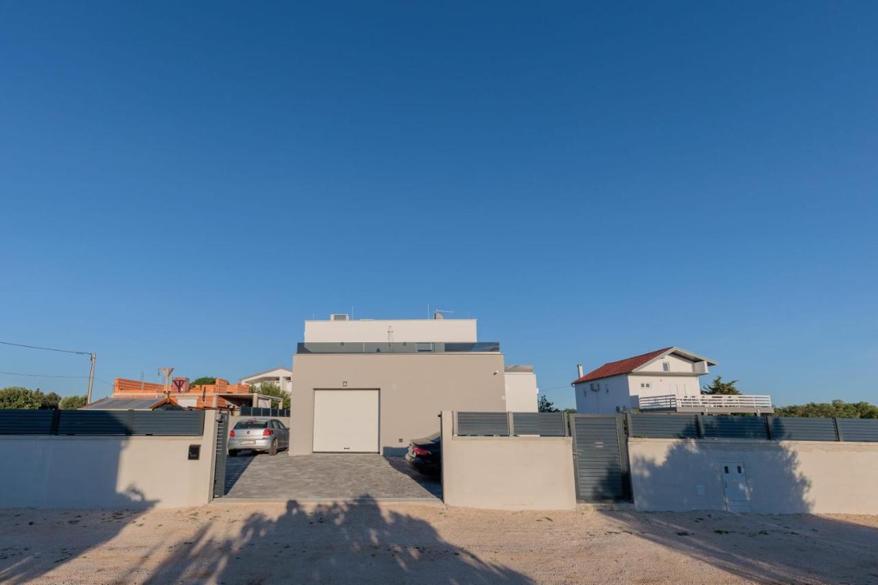 Villa Mara Vrsi Exteriör bild